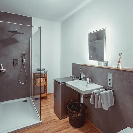 아파트 Exklusive Mosel-fewo In - Grosse Dachterrasse - Netflix - Waschmaschine 센하임